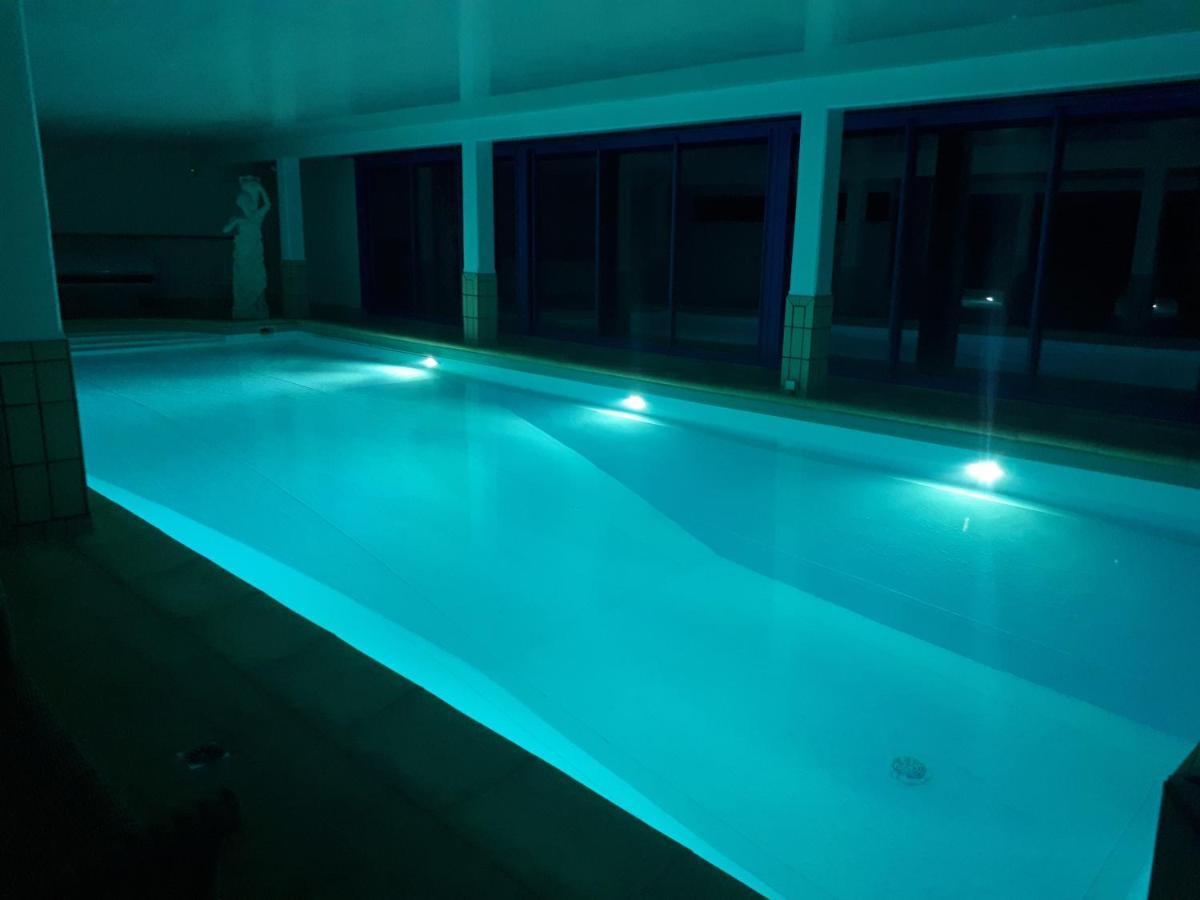 Le Manoir De La Mantille Caudry Dış mekan fotoğraf